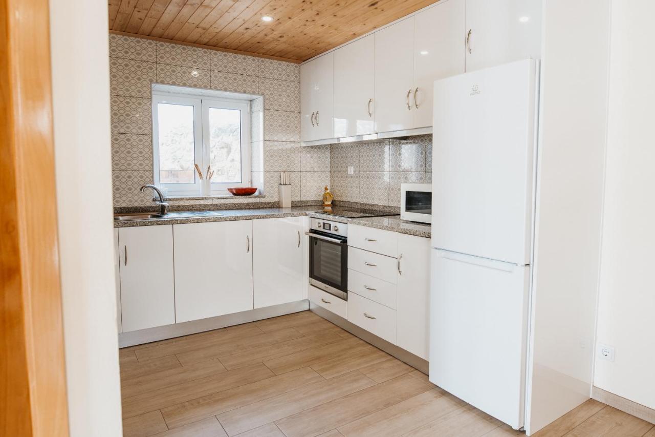 ヴィラ・プライア・デ・アンコラ Forno House - O Lagarヴィラ エクステリア 写真